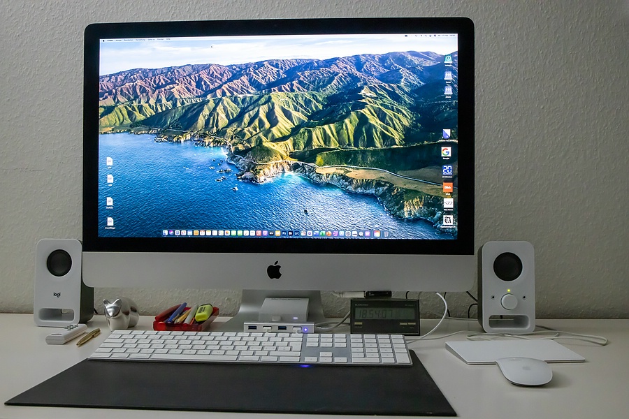 -1- iMac Desktop.jpg